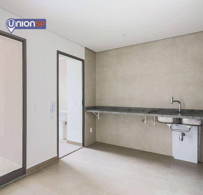 Apartamento à venda com 4 quartos, 216m² - Foto 21