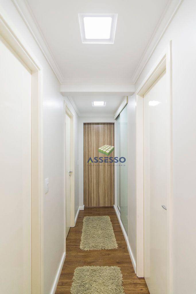 Apartamento à venda com 3 quartos, 97m² - Foto 9