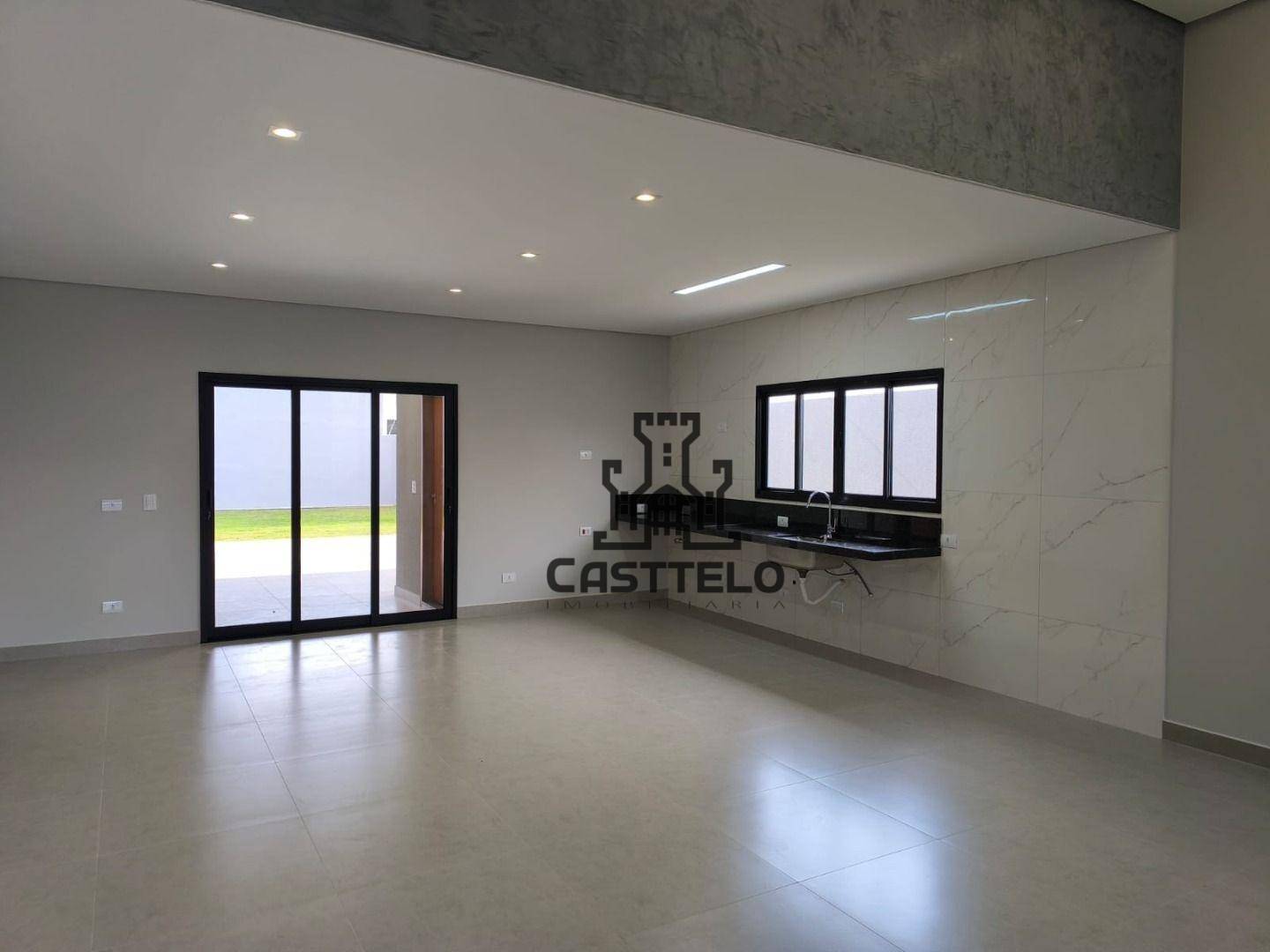 Casa à venda com 3 quartos, 201m² - Foto 8