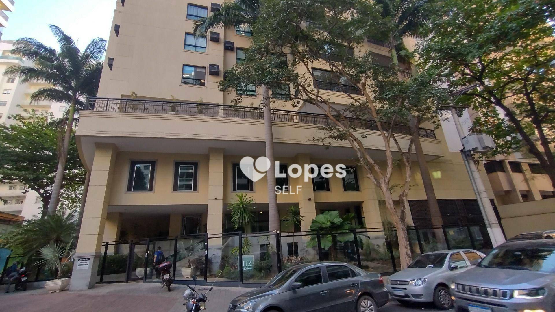 Apartamento à venda com 3 quartos, 120m² - Foto 14