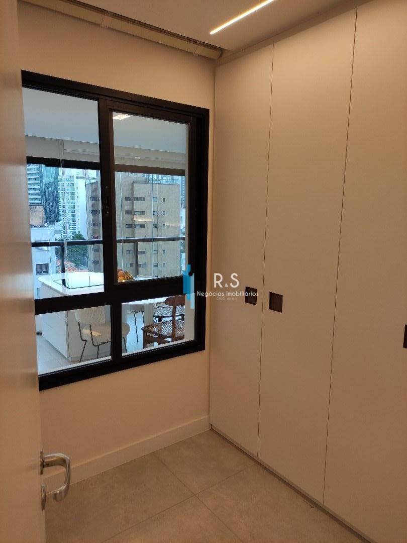 Apartamento à venda com 2 quartos, 77m² - Foto 10