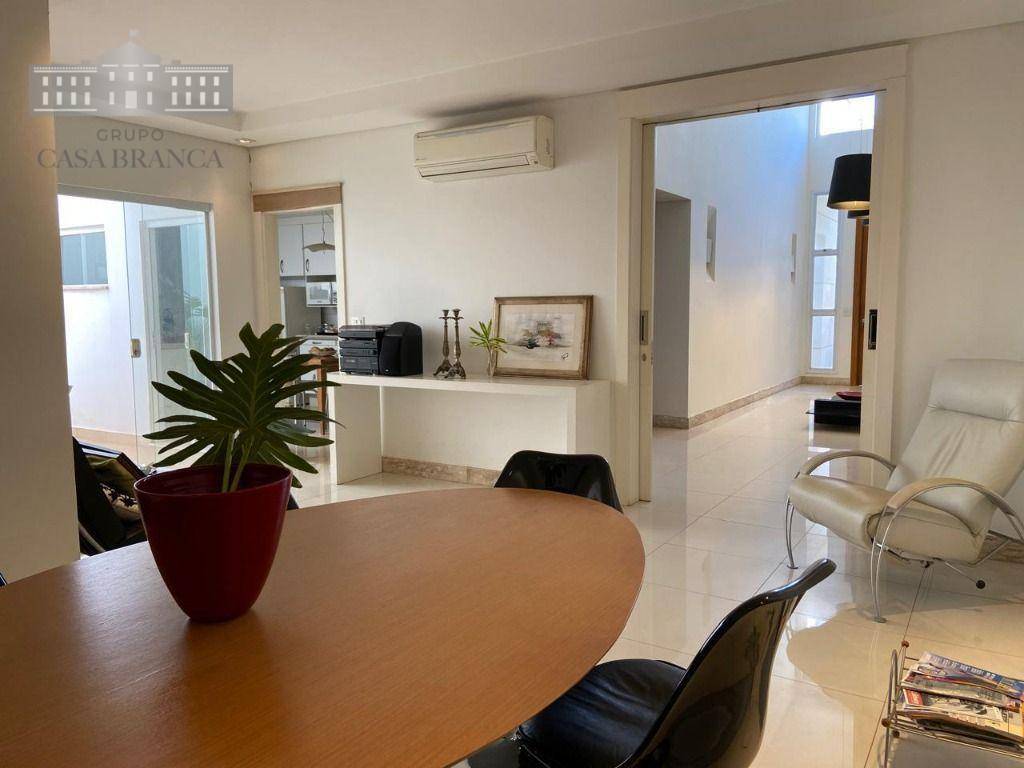 Casa à venda com 3 quartos, 324m² - Foto 13