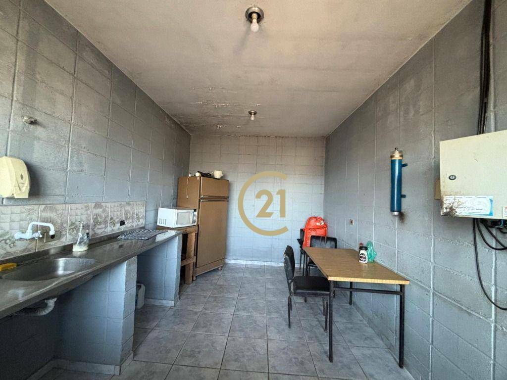 Depósito-Galpão-Armazém para alugar, 2340m² - Foto 11