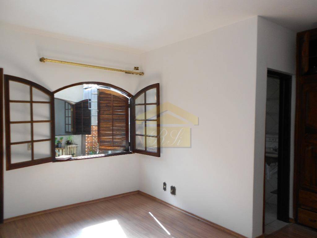 Casa à venda com 2 quartos, 130m² - Foto 5