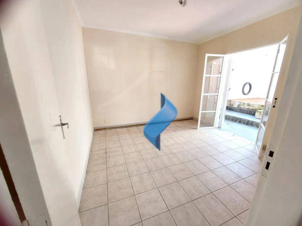 Apartamento à venda com 2 quartos, 69m² - Foto 1