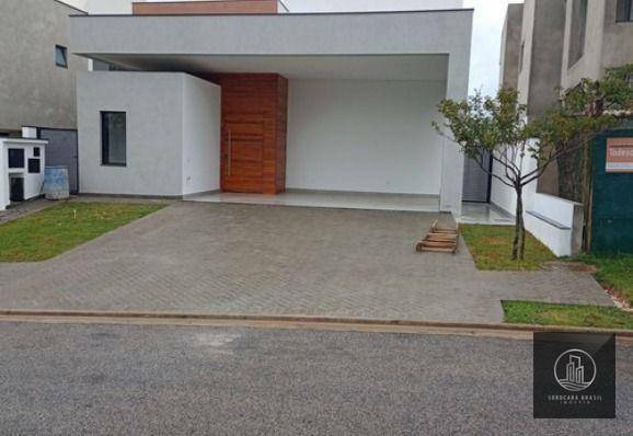 Casa de Condomínio à venda com 3 quartos, 240m² - Foto 1