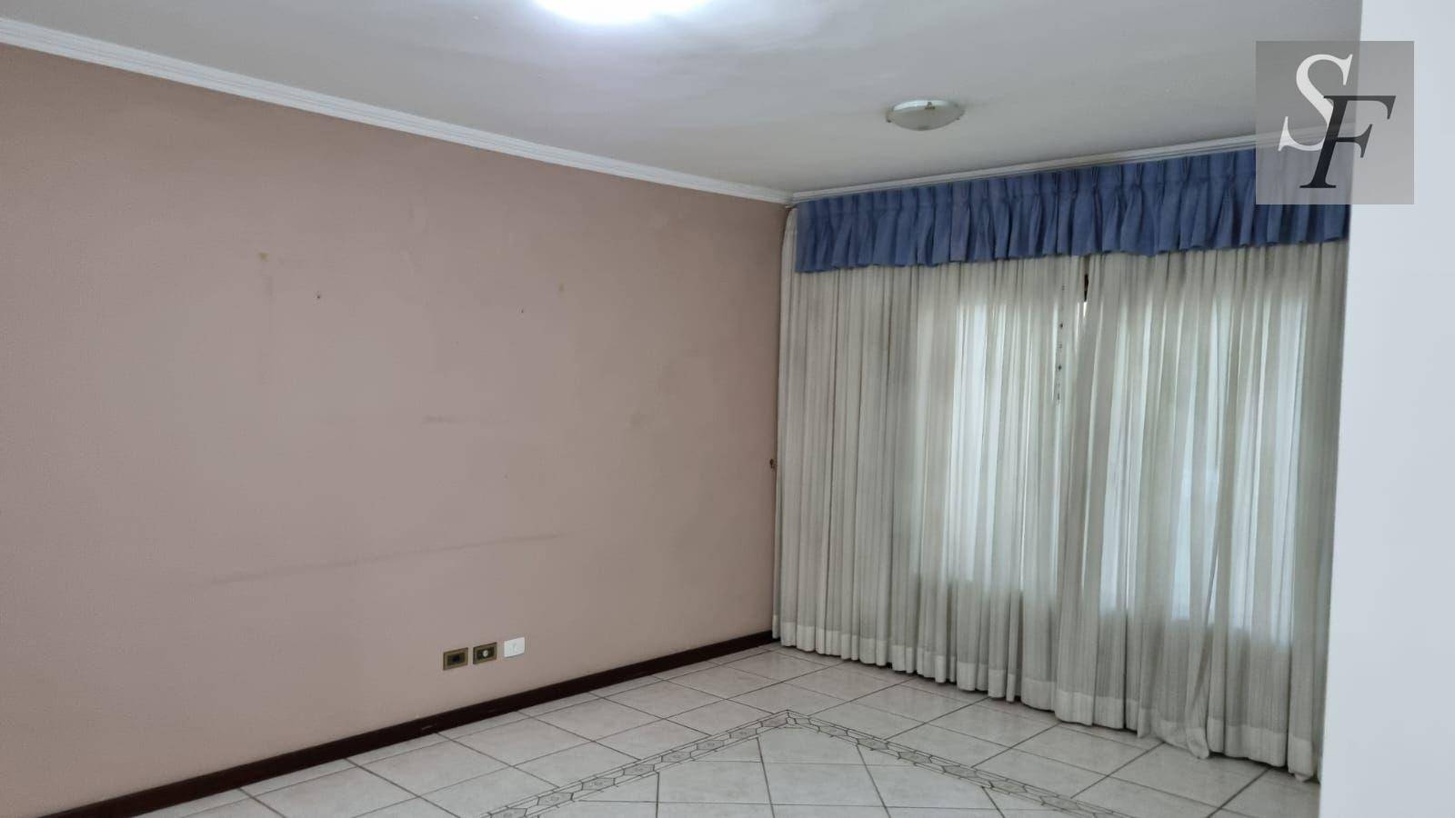 Sobrado para alugar com 3 quartos, 302m² - Foto 7