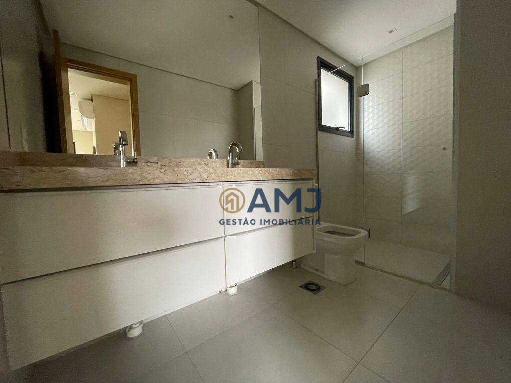 Apartamento à venda com 3 quartos, 137m² - Foto 6