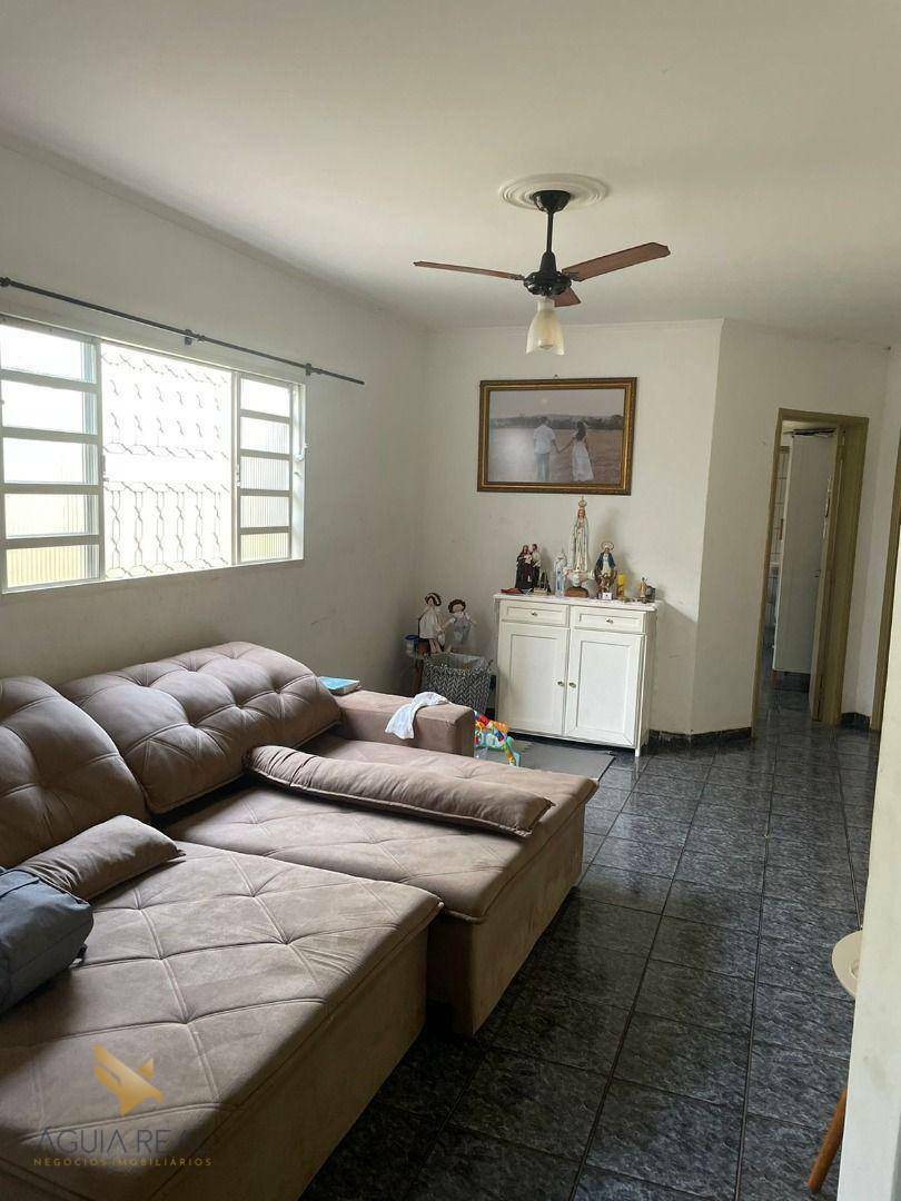 Casa à venda com 4 quartos, 213m² - Foto 6