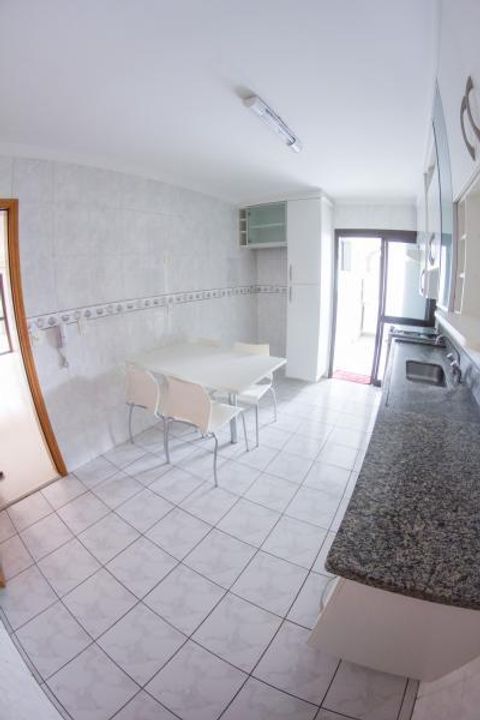 Apartamento à venda com 4 quartos, 140m² - Foto 6