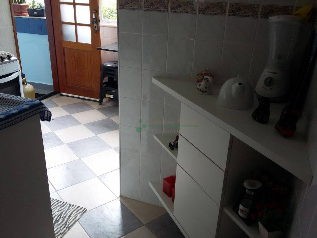 Apartamento à venda com 2 quartos, 66m² - Foto 15