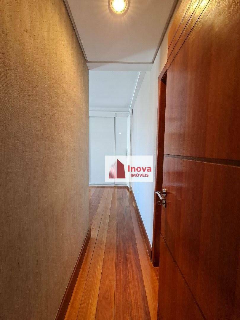 Apartamento à venda com 4 quartos, 160m² - Foto 15