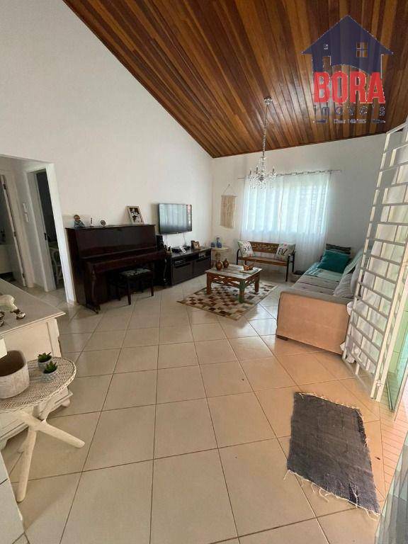 Chácara à venda com 2 quartos, 270m² - Foto 23