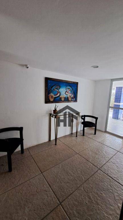 Apartamento para alugar com 3 quartos, 96m² - Foto 4