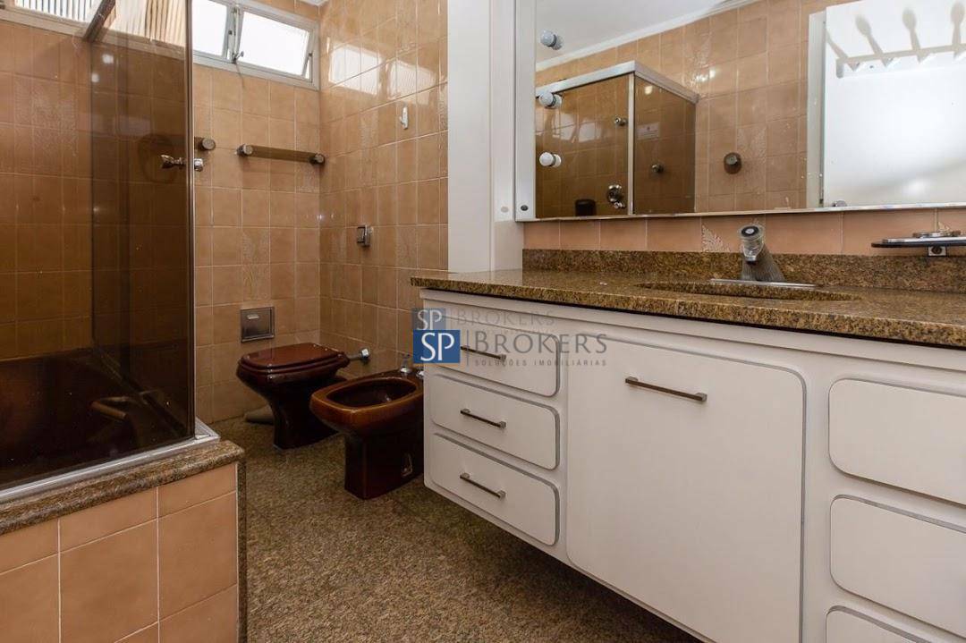 Apartamento à venda com 4 quartos, 233m² - Foto 31