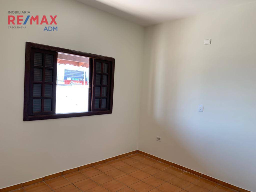 Casa à venda com 3 quartos, 136m² - Foto 25