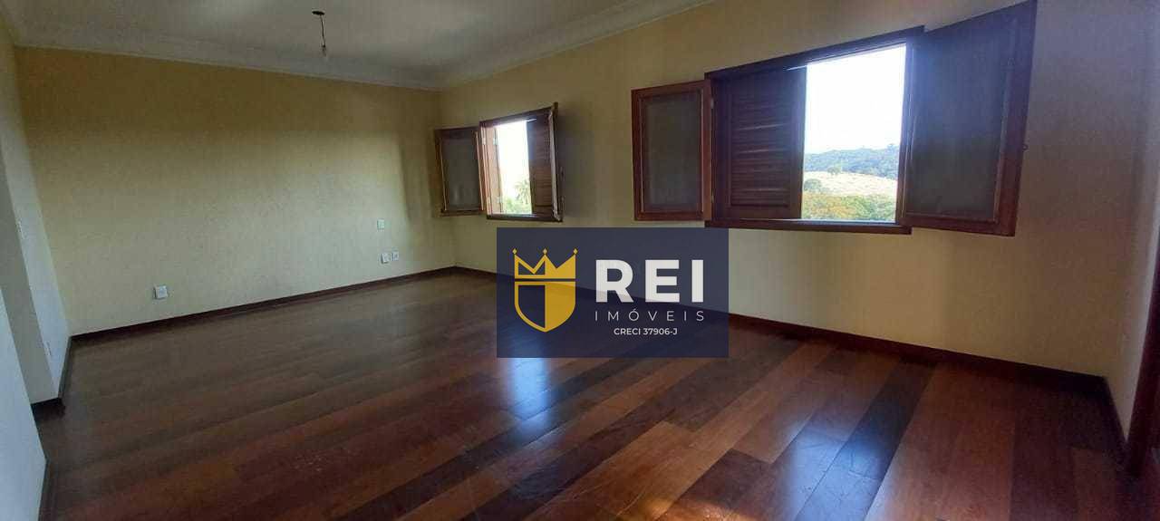 Casa à venda com 4 quartos, 186m² - Foto 13