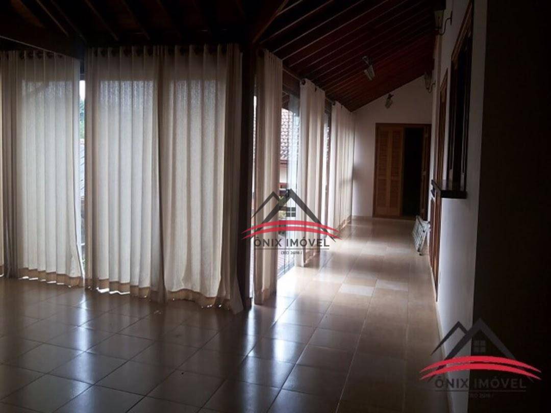 Casa à venda com 4 quartos, 630m² - Foto 28