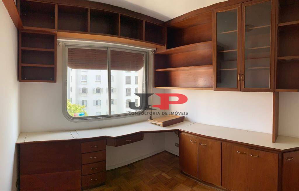 Apartamento para alugar com 3 quartos, 123m² - Foto 24