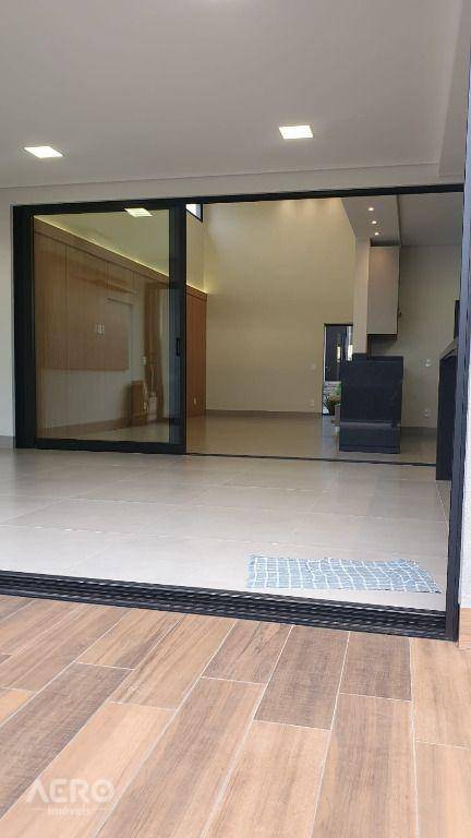 Casa de Condomínio à venda com 3 quartos, 240m² - Foto 12