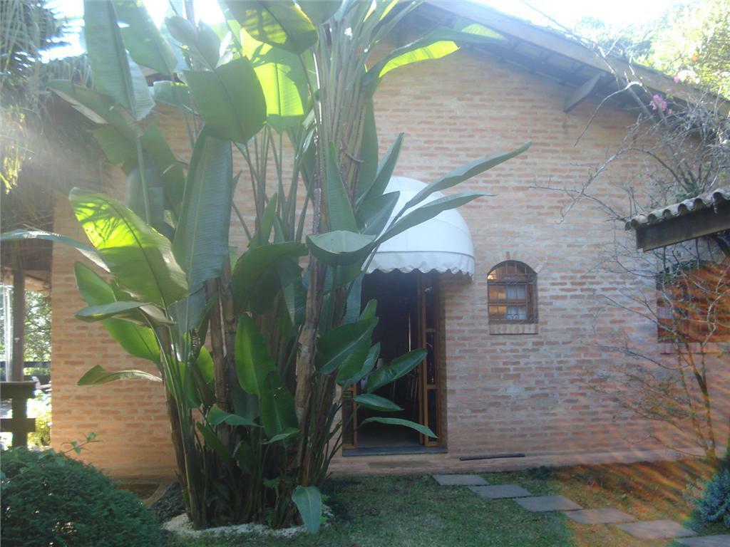 Casa de Condomínio à venda com 3 quartos, 385m² - Foto 3