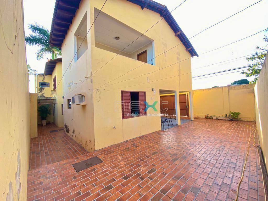 Casa à venda com 5 quartos, 307m² - Foto 26