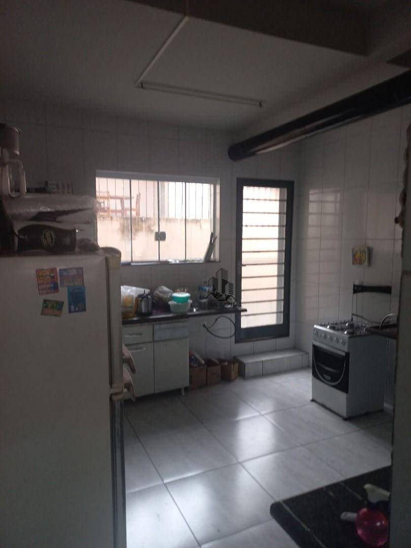 Sobrado para alugar com 3 quartos, 270m² - Foto 5