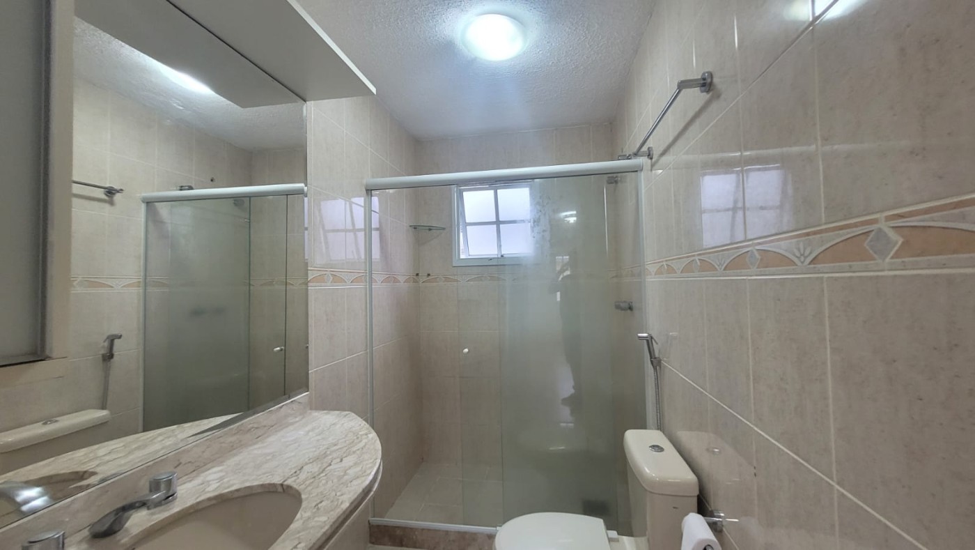 Casa de Condomínio à venda com 3 quartos, 240m² - Foto 40
