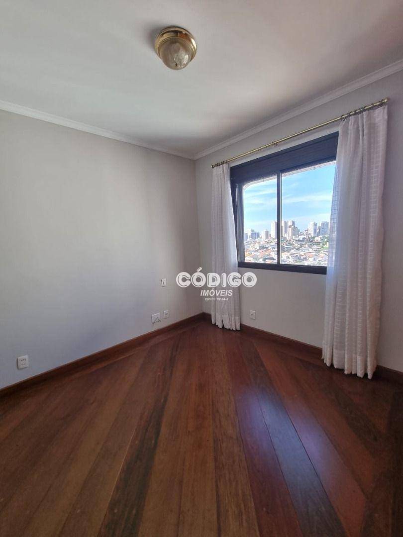 Cobertura para alugar com 3 quartos, 325m² - Foto 22