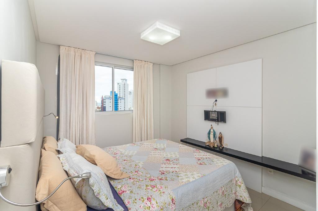 Apartamento à venda com 3 quartos, 102m² - Foto 4