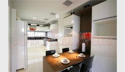 Apartamento à venda com 3 quartos, 224m² - Foto 7