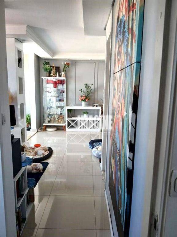 Apartamento à venda com 2 quartos, 61m² - Foto 6