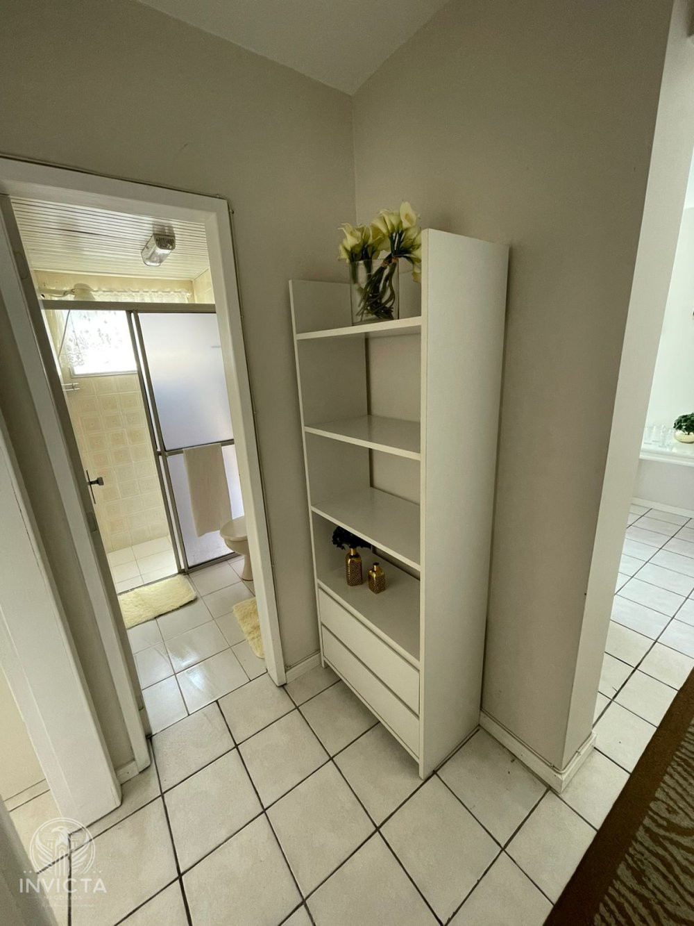 Apartamento à venda com 2 quartos, 72m² - Foto 7