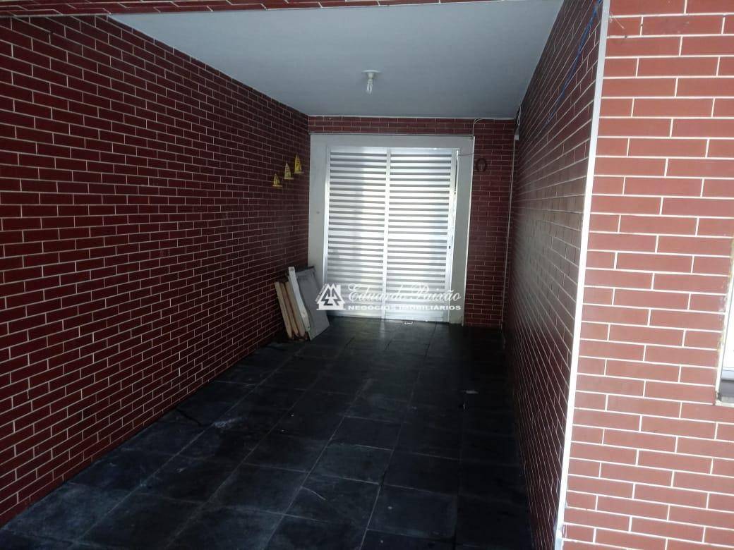 Casa à venda com 2 quartos, 188m² - Foto 10