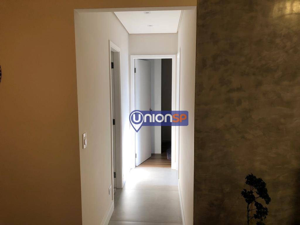 Apartamento à venda com 2 quartos, 62m² - Foto 7