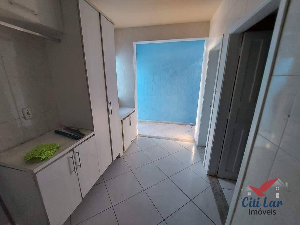 Sobrado à venda com 3 quartos, 238m² - Foto 51