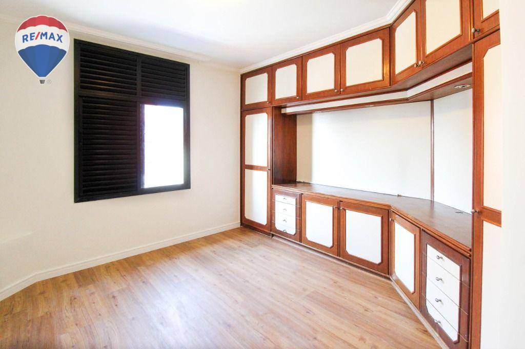 Cobertura para alugar com 4 quartos, 311m² - Foto 17