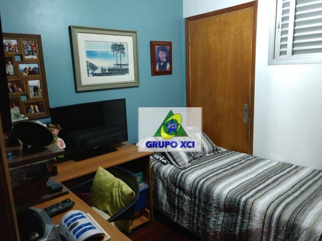 Apartamento à venda com 3 quartos, 119m² - Foto 4