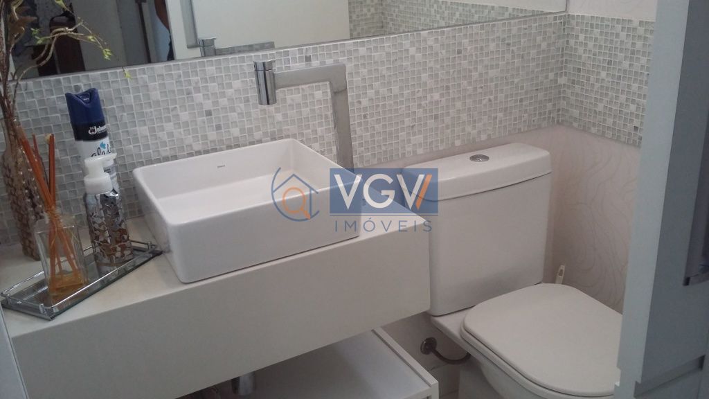 Apartamento à venda com 3 quartos, 120m² - Foto 2