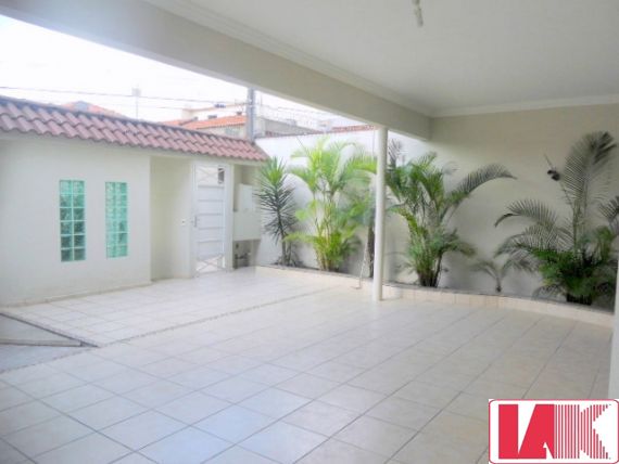 Sobrado à venda com 3 quartos, 180m² - Foto 4