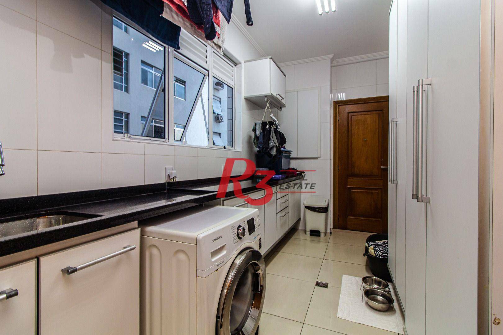 Apartamento à venda com 3 quartos, 232m² - Foto 33