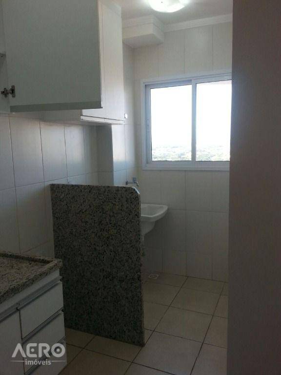 Apartamento à venda com 2 quartos, 57m² - Foto 12