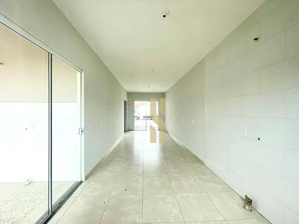 Casa à venda com 2 quartos, 55m² - Foto 12