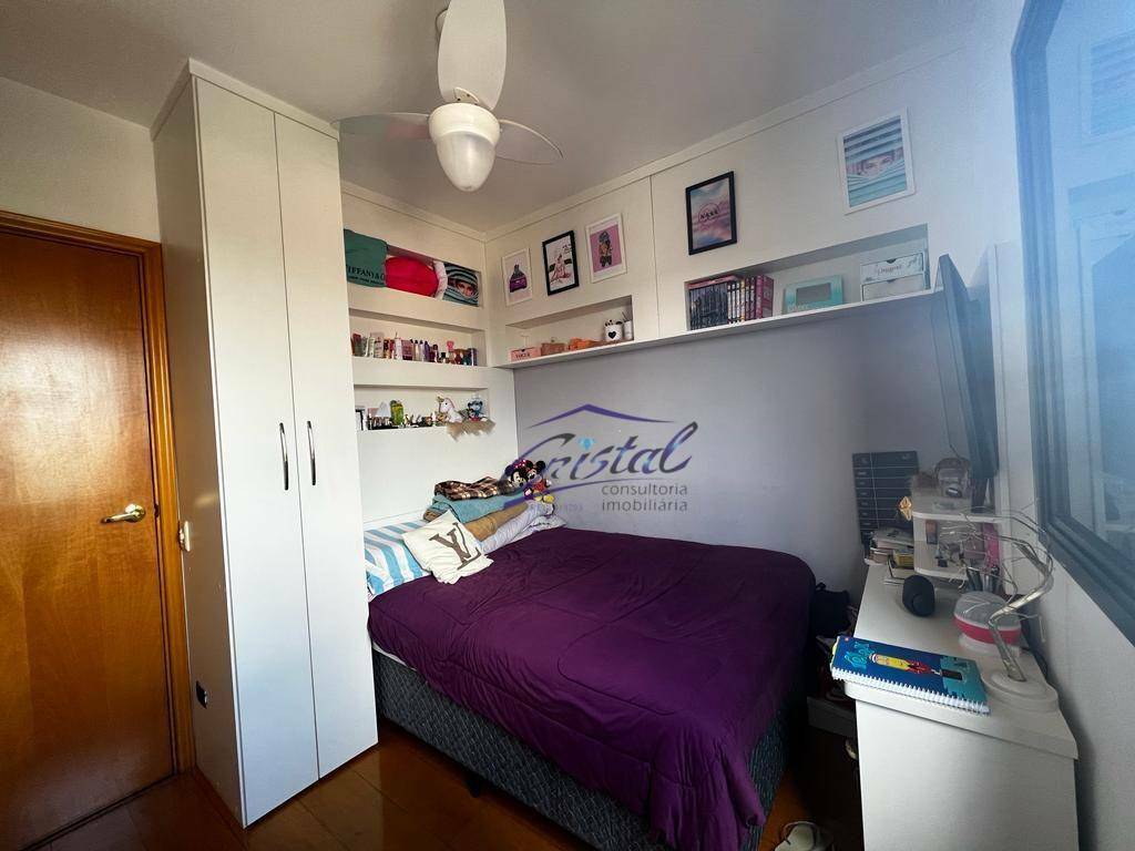 Apartamento à venda com 2 quartos, 62m² - Foto 4