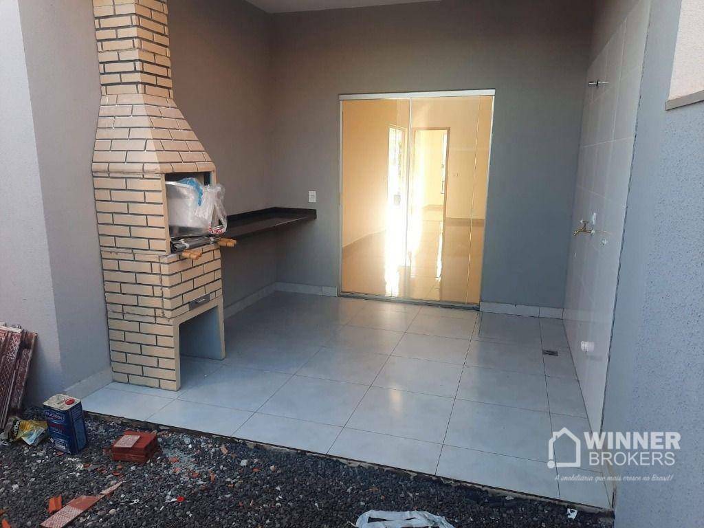 Casa à venda com 3 quartos, 70m² - Foto 9