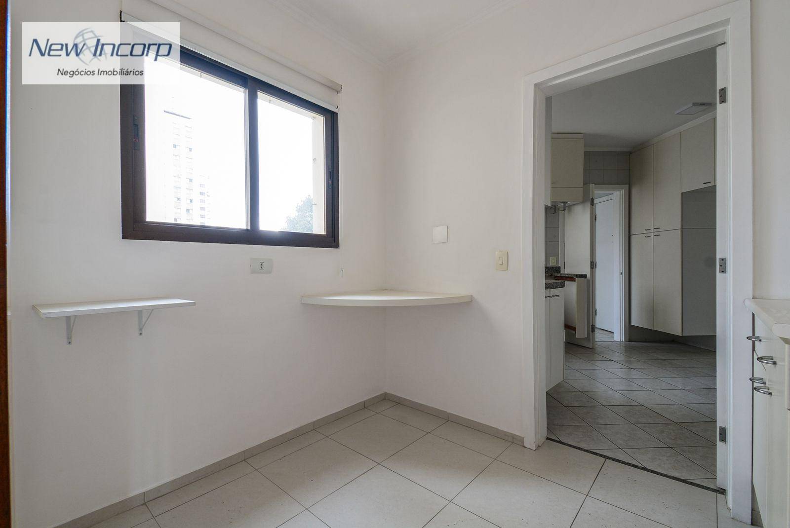 Apartamento à venda com 3 quartos, 178m² - Foto 30