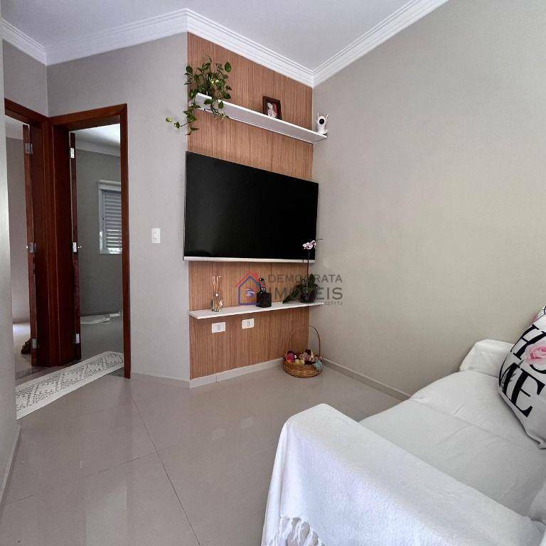 Apartamento à venda com 2 quartos, 38m² - Foto 4