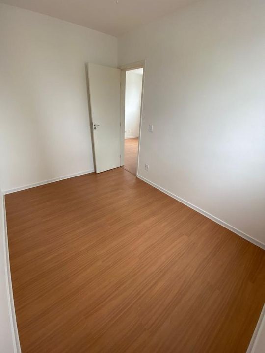 Apartamento à venda com 2 quartos, 45m² - Foto 4