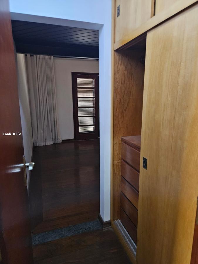 Casa de Condomínio à venda com 4 quartos, 300m² - Foto 30