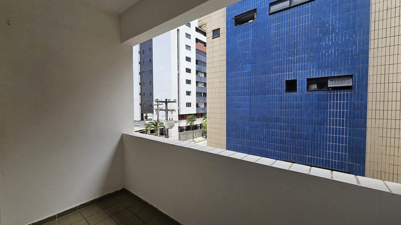 Apartamento para alugar com 2 quartos, 61m² - Foto 2